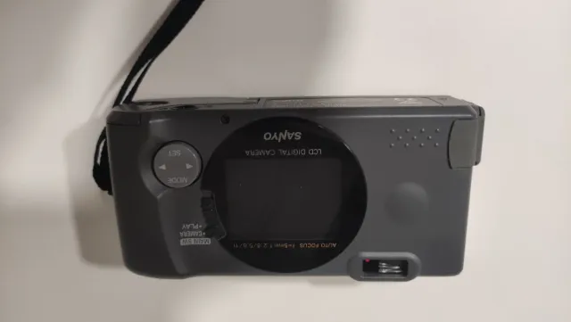 Cámara Digital Sanyo VPC-G200