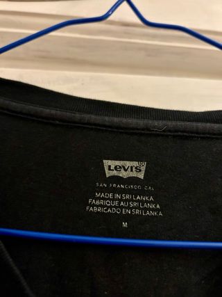 Camiseta Levi's Negra Mujer