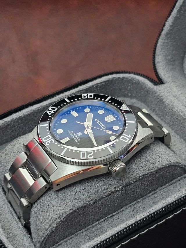 Seiko MOD MM200 (AR)