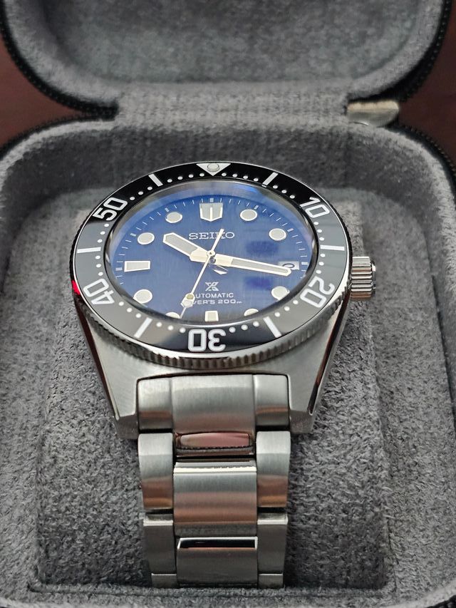 Seiko MOD MM200 (AR)