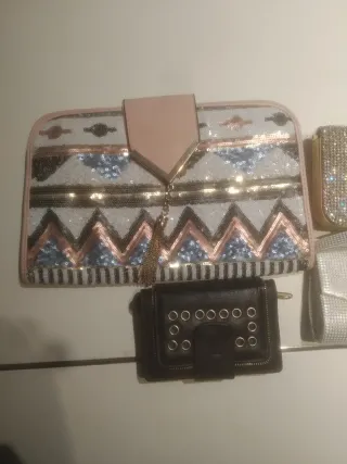 Lote 3 bolsos y 1 cartera piel