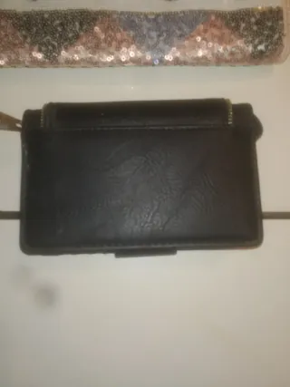 Lote 3 bolsos y 1 cartera piel