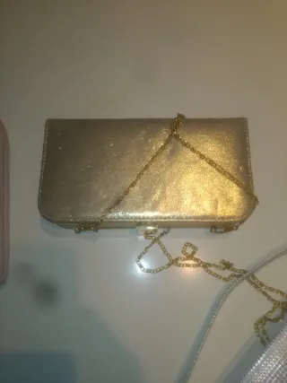 Lote 3 bolsos y 1 cartera piel