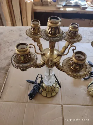 2 Antiche lampade da tavolo in bronzo e cristallo