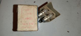 PIEZAS VARIAS DE VEHICULOS CLASICOS (6)