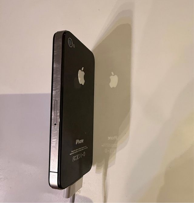 iPhone 4 16GB Negro Apple impecable