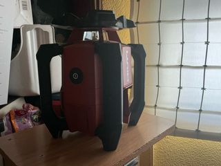Nivel láser Hilti