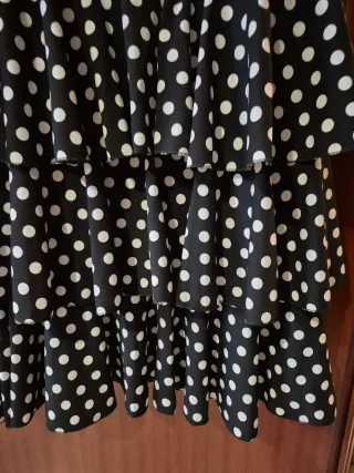 Traje flamenco negro lunares blancos