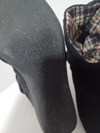 Botines negros mujer