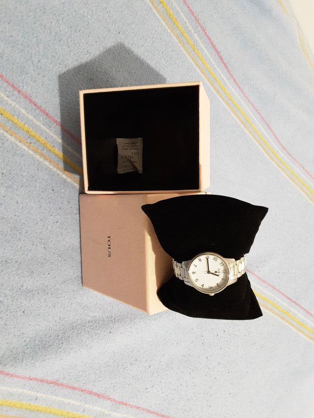 Reloj Tous Plata y Blanco