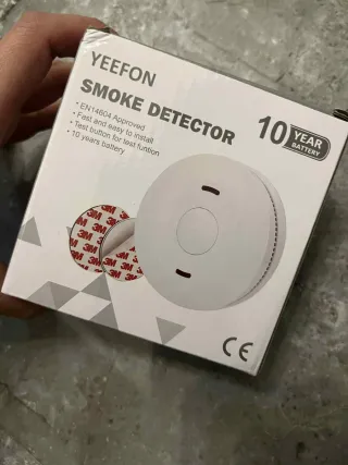 Detector de humos blanco