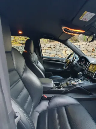 Porsche Cayenne 2016