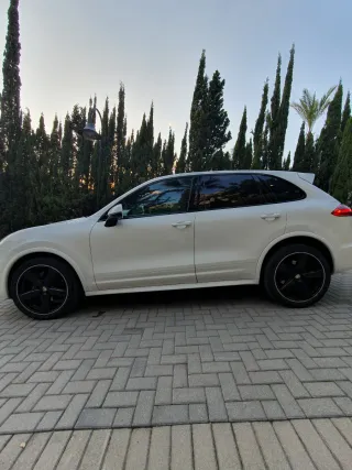Porsche Cayenne 2016