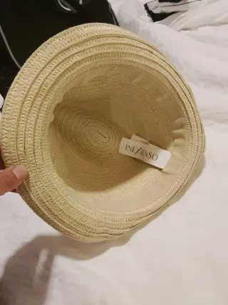 Sombrero de paja para niña
