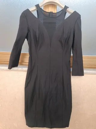 Tubino nero con dettagli in mesh