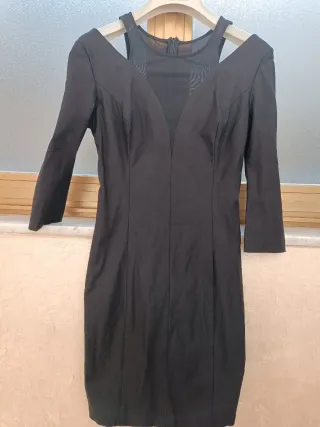 Tubino nero con dettagli in mesh