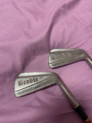 Palos de golf Brodie 4 y 5