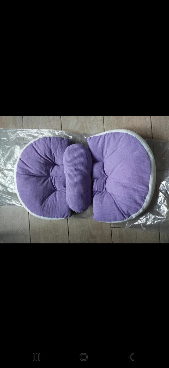 Almohada de embarazo morada
