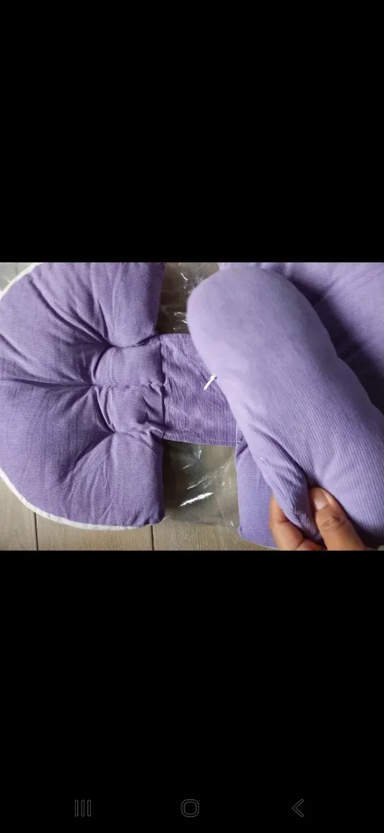 Almohada de embarazo morada