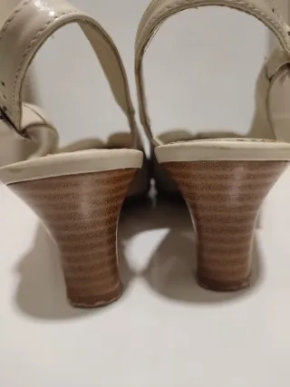 Zapatos piel auténtica España beige