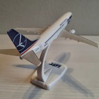 Maqueta Avión LOT Polish Airlines Boeing 737-400