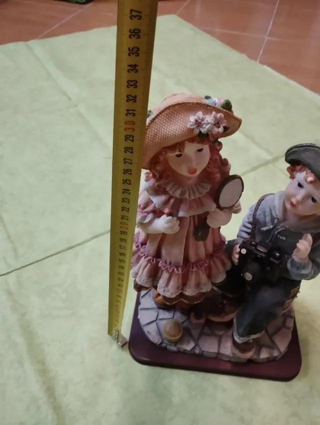 Figura decorativa niños con cámara