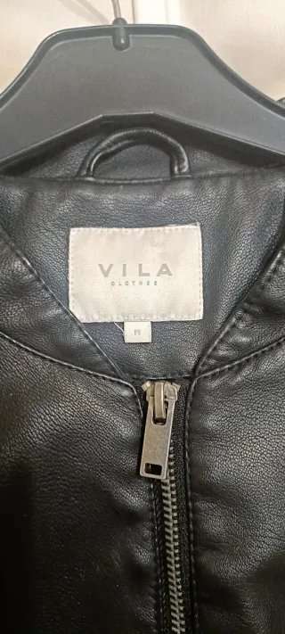 Chaqueta Biker Vila Polipiel Entallada Negra