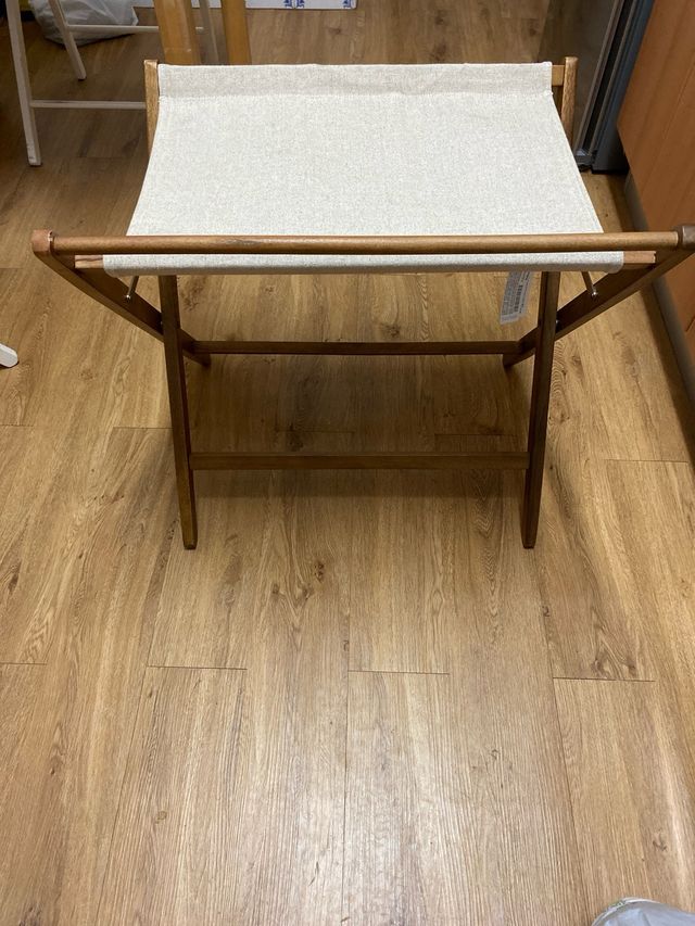 Maletero plegable de madera,Zara home