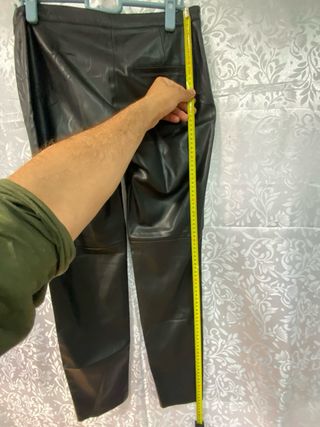 Pantalón Piel Negro Mango Talla M