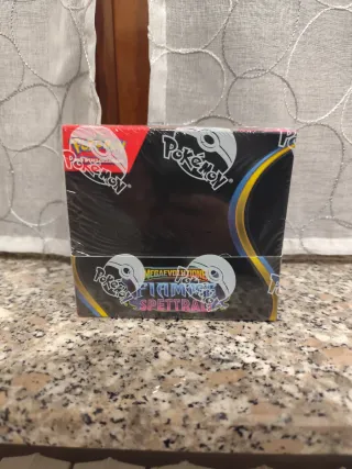 Box 36 bustine Pokémon Fiamme Spettrali