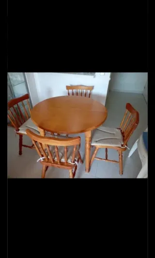 Mesa comedor extensible y sillas