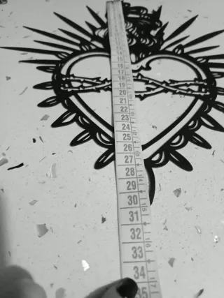 Cuore Sacro in Metallo da Appendere