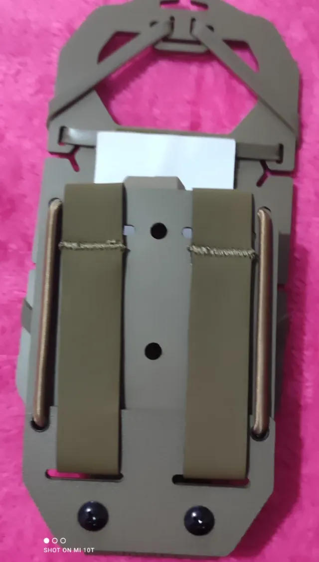 Soporte táctico multiherramienta