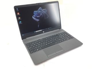 pc portatil hp 255