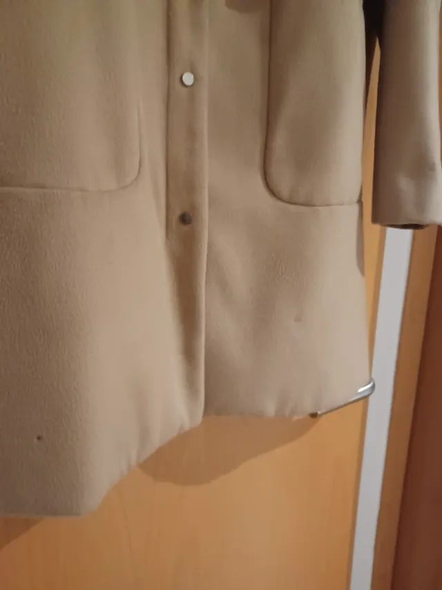 Abrigo largo beige