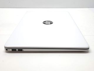 pc portatil hp 15s-fq2011ns