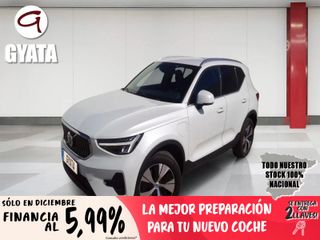Volvo XC40 T4 PHEV Recharge Core Auto 155 kW (211 CV)