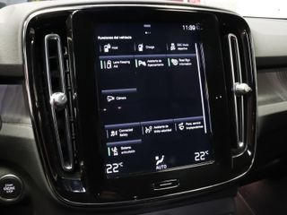 Volvo XC40 T4 PHEV Recharge Core Auto 155 kW (211 CV)