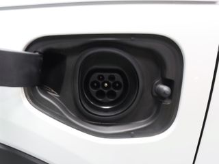 Volvo XC40 T4 PHEV Recharge Core Auto 155 kW (211 CV)