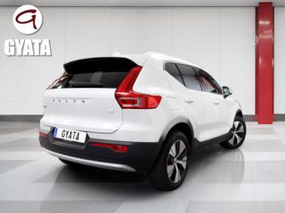 Volvo XC40 T4 PHEV Recharge Core Auto 155 kW (211 CV)