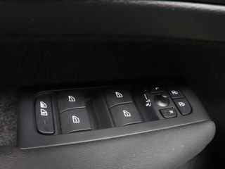 Volvo XC40 T4 PHEV Recharge Core Auto 155 kW (211 CV)