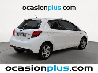 Toyota Yaris 100H Advance 74 kW (100 CV)