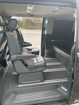 Volkswagen Multivan 2013