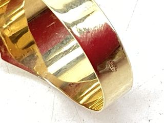 sello oro 18k con piedra con circonita