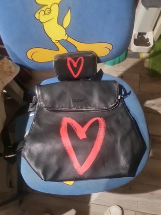 Conjunto Desigual: Mochila y Cartera Corazón
