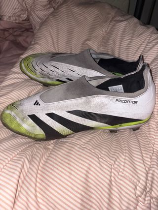 Botas Adidas Predator Blancas Verdes talla 46