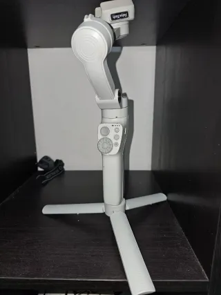 Estabilizador FeiyuTech para móvil