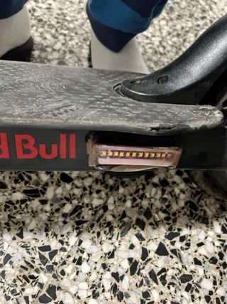 Patinete Eléctrico Red Bull Racing