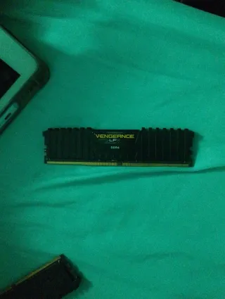 Corsair Vengeance LPX DDR4 16GB