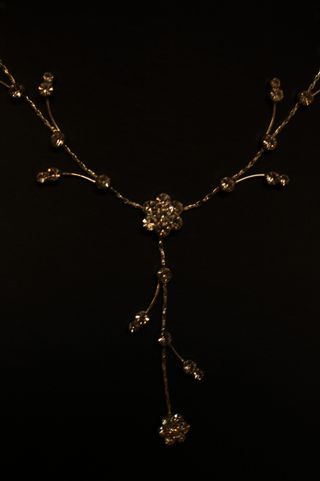 Conjunto Collar + Pendientes Flores PLATA (color) Vintage Abalorios